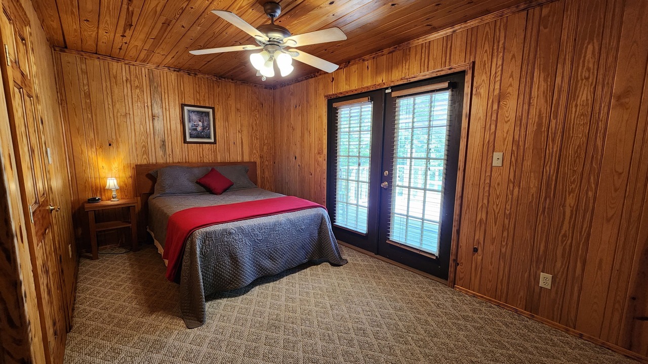 Photo of Bedroom in Fort Payne