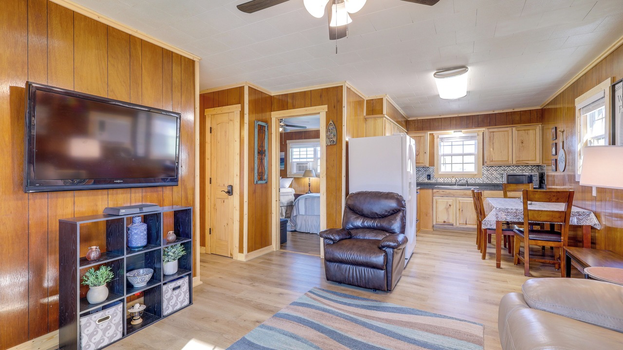 Photo of Livingroom in Greers Ferry