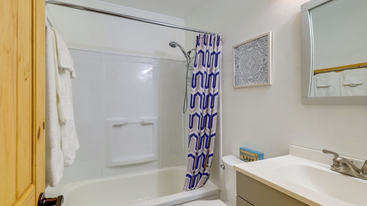 Photo of Bathroom in Greers Ferry