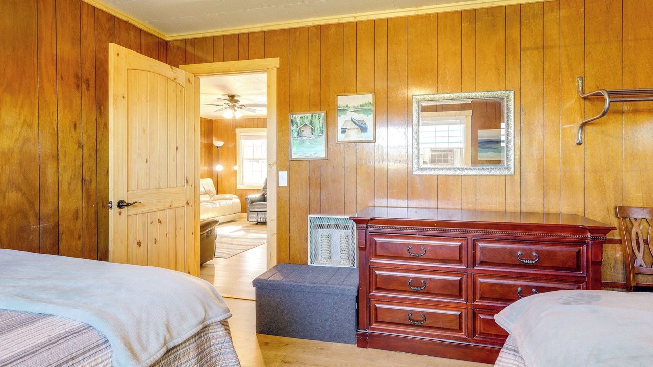 Photo of Bedroom in Greers Ferry