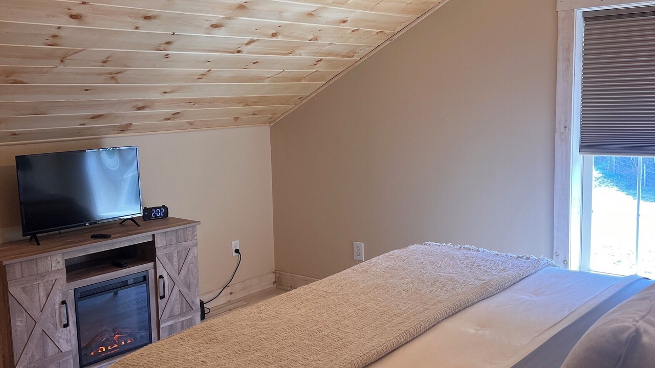 Photo of Bedroom in Perrysville