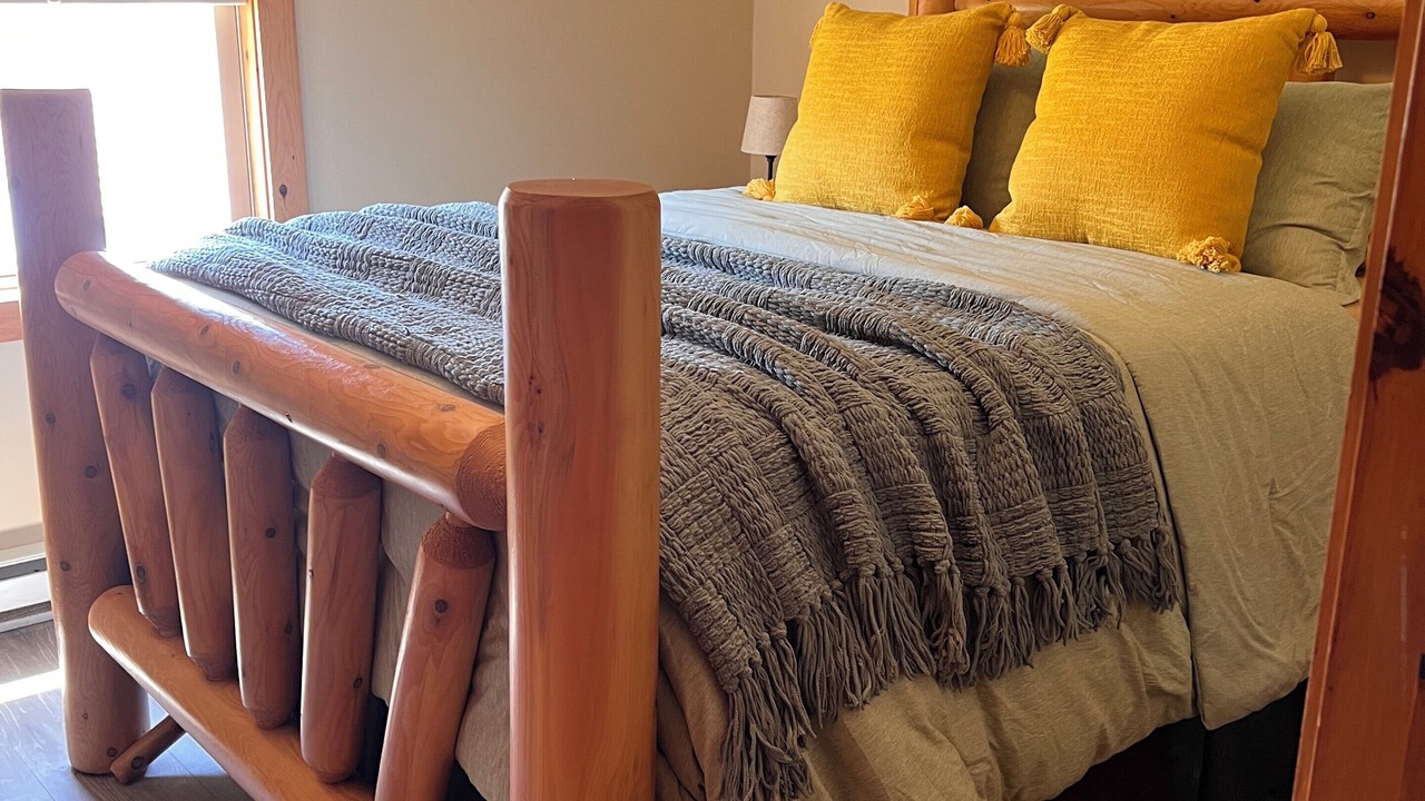 Photo of Bedroom in Perrysville