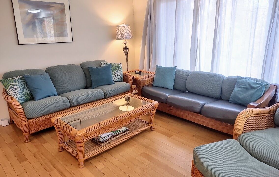 Photo of Livingroom in Norton Shores
