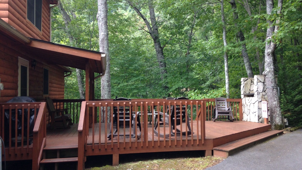 Photo of Patio Balcony in Maggie Valley