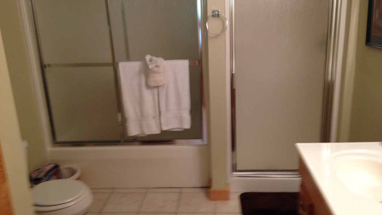 Photo of Bathroom in Maggie Valley