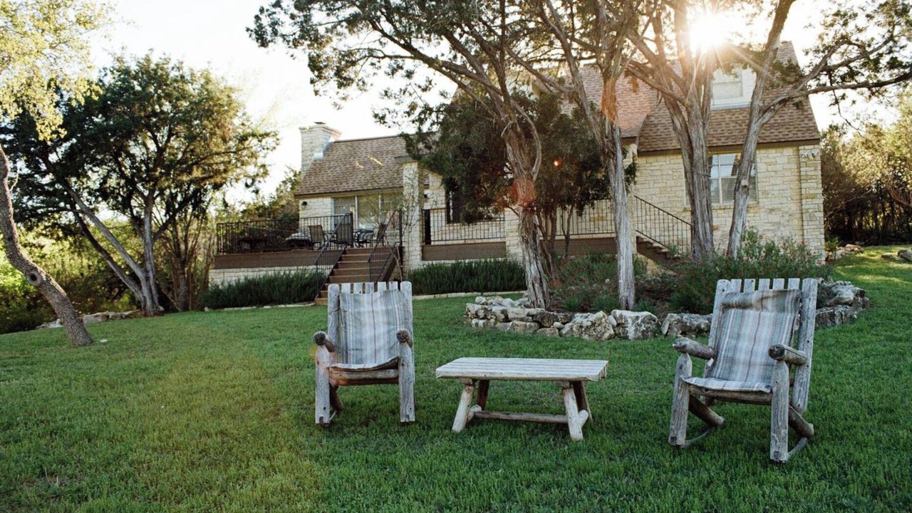 Photo of Outdoor in Briarcliff
