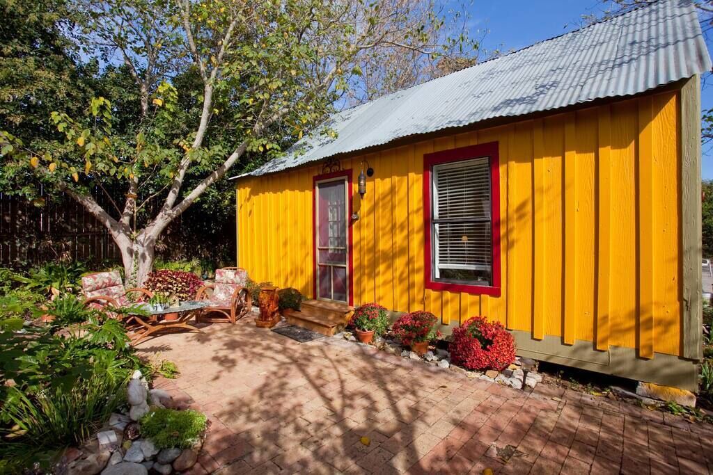 Photo of Bedroom in Manchaca