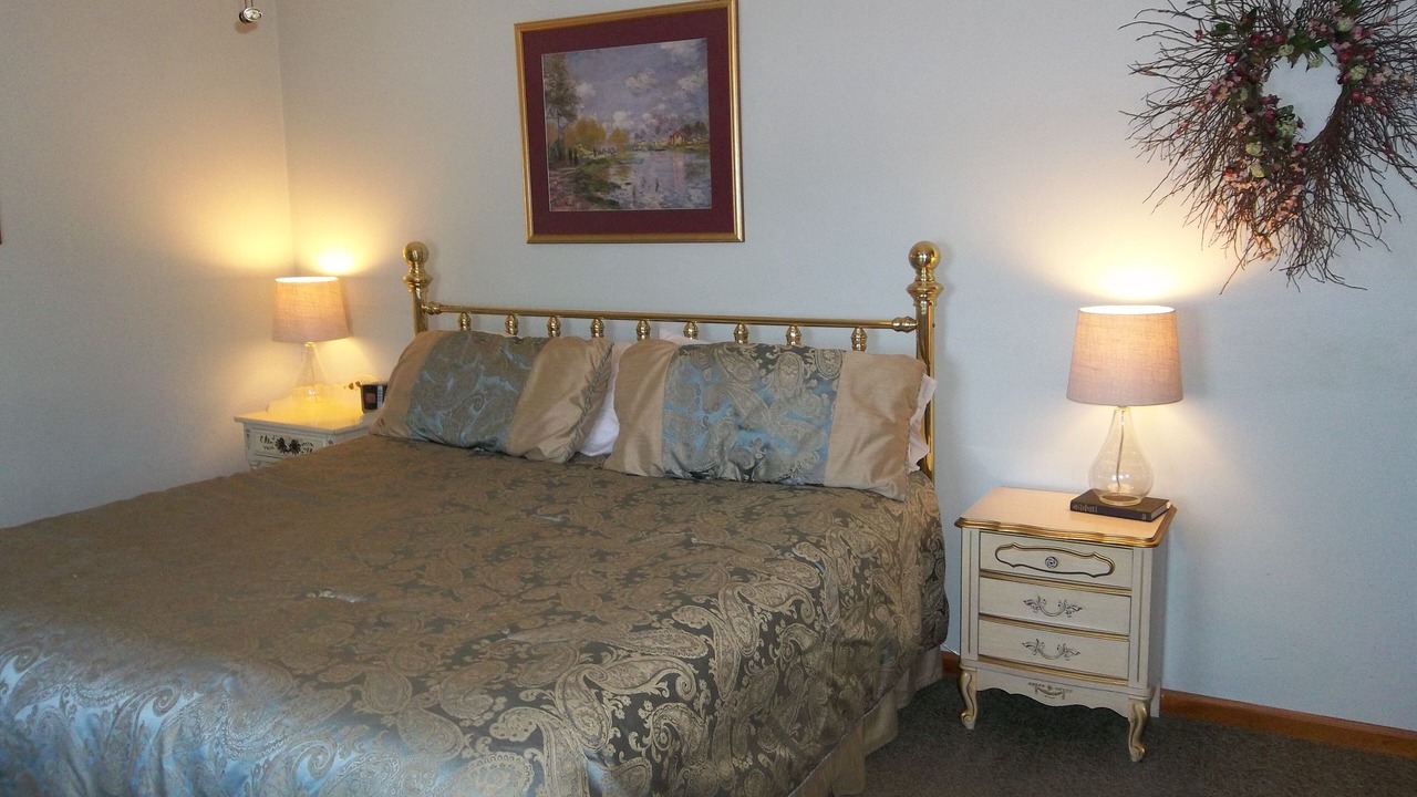 Photo of Bedroom in East Brookfield