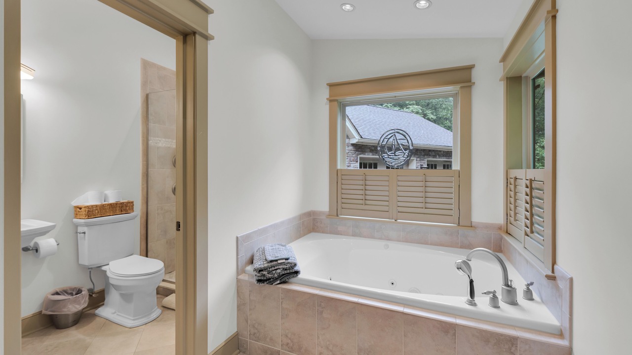 Photo of Bathroom in New Tripoli