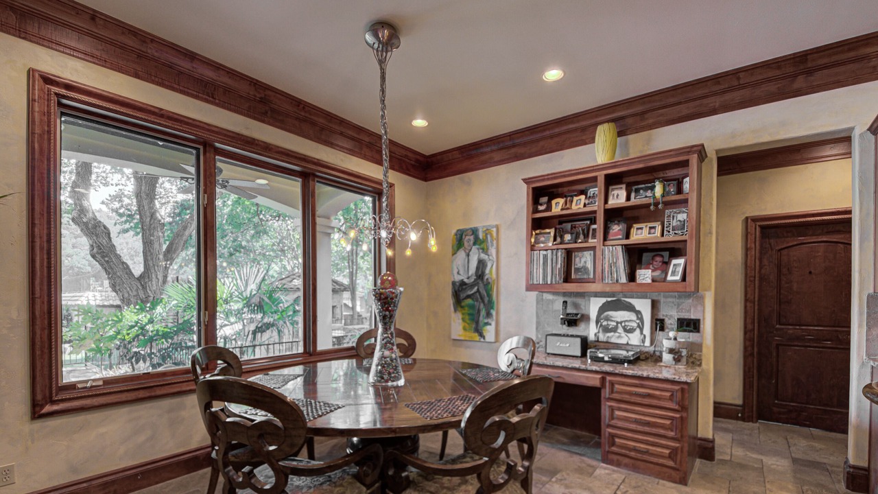 Photo of Bedroom in Oak Shores On Lake Austin