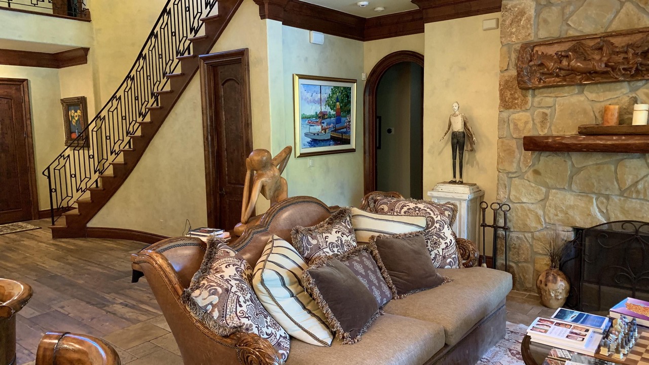 Photo of Bedroom in Oak Shores On Lake Austin