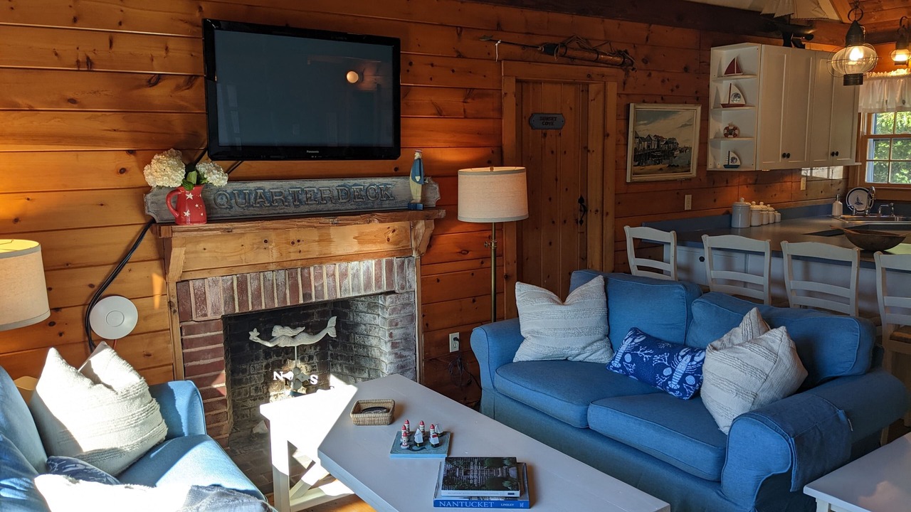Photo of Livingroom in Surfside