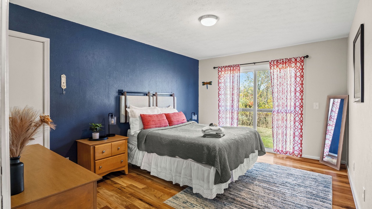 Photo of Bedroom in Town of Torrey