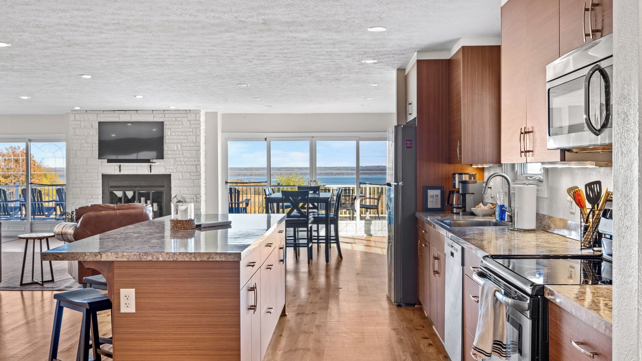 Photo of Kitchen in Town of Torrey
