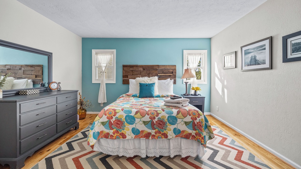 Photo of Bedroom in Town of Torrey