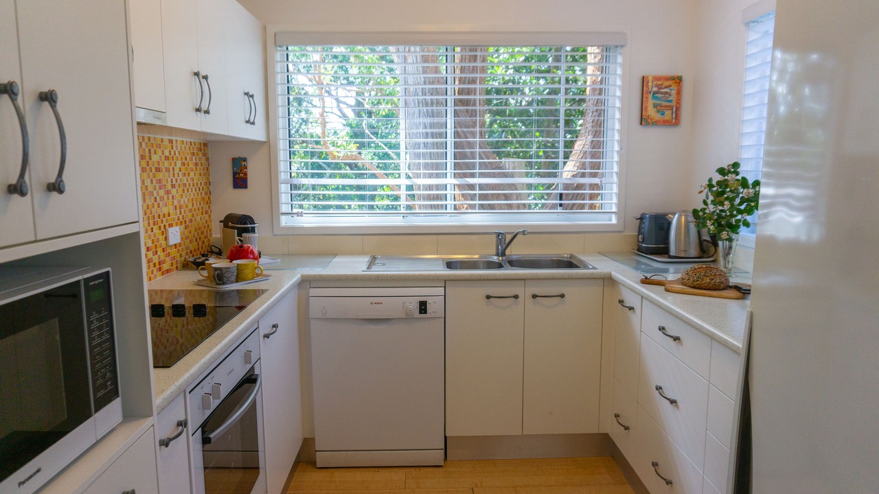Photo of Kitchen in Macmasters Beach