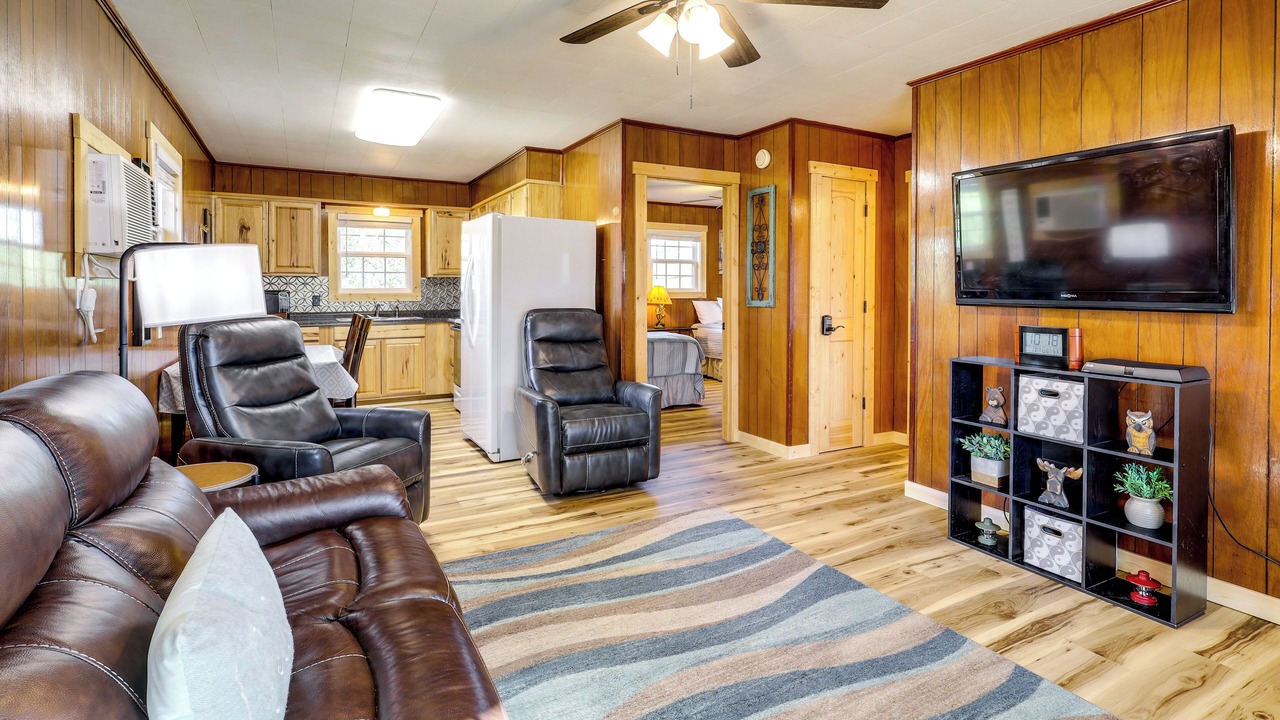 Photo of Livingroom in Greers Ferry