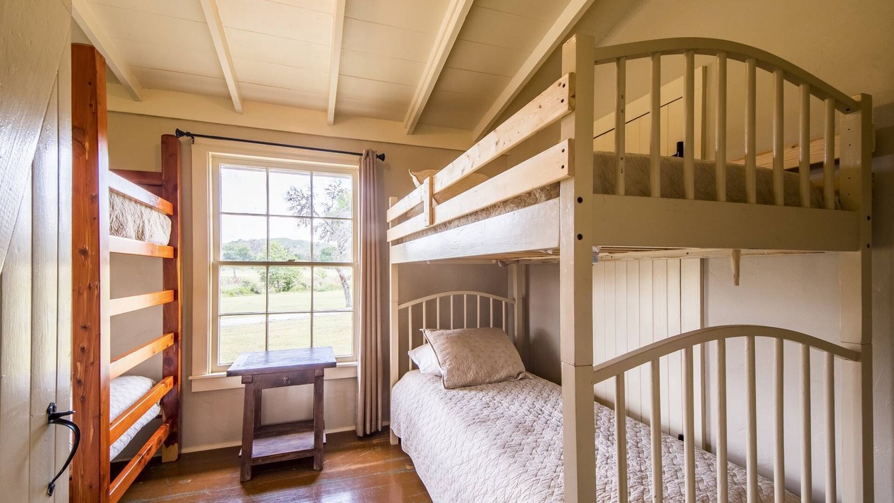 Photo of Bedroom in Pipe Creek