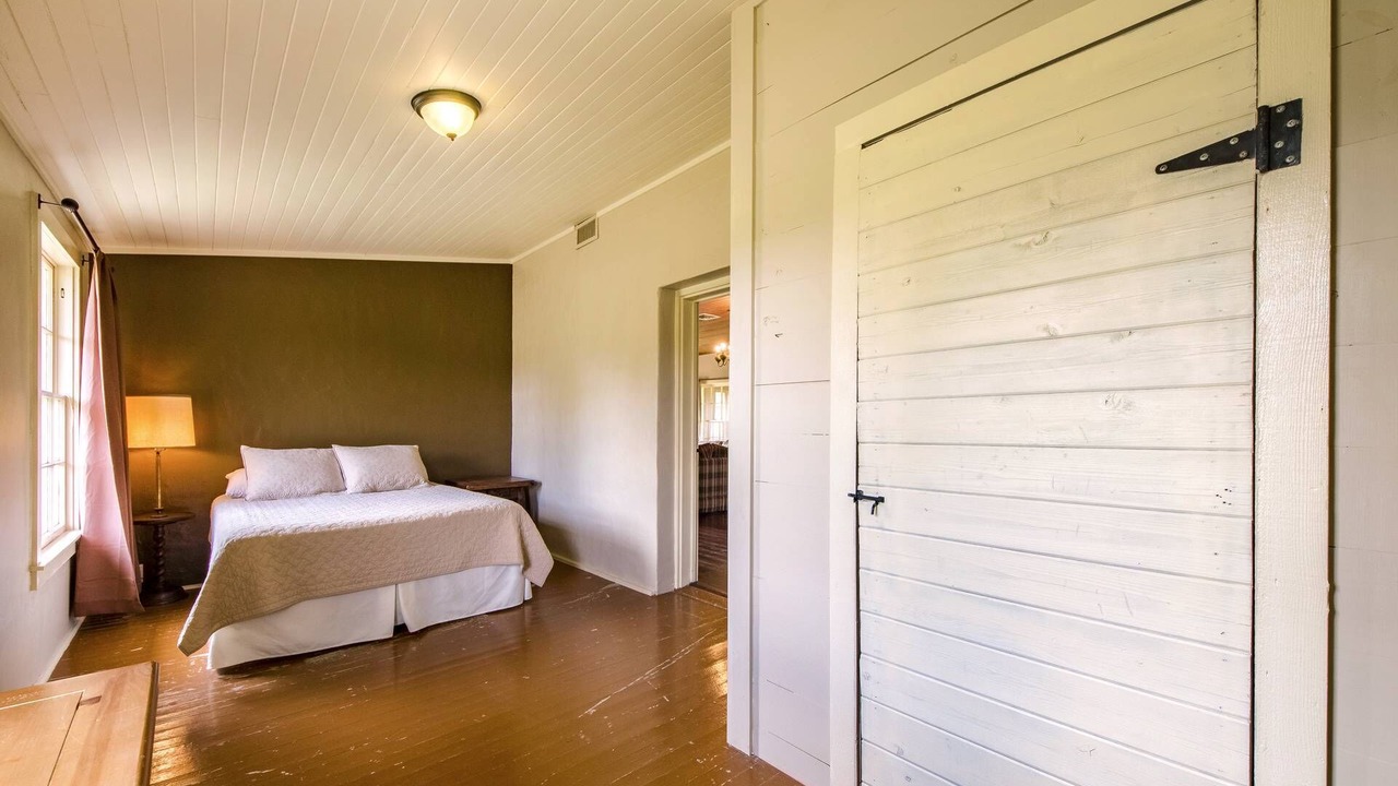 Photo of Bedroom in Pipe Creek