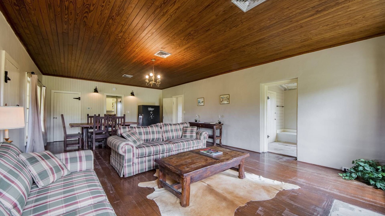 Photo of Livingroom in Pipe Creek