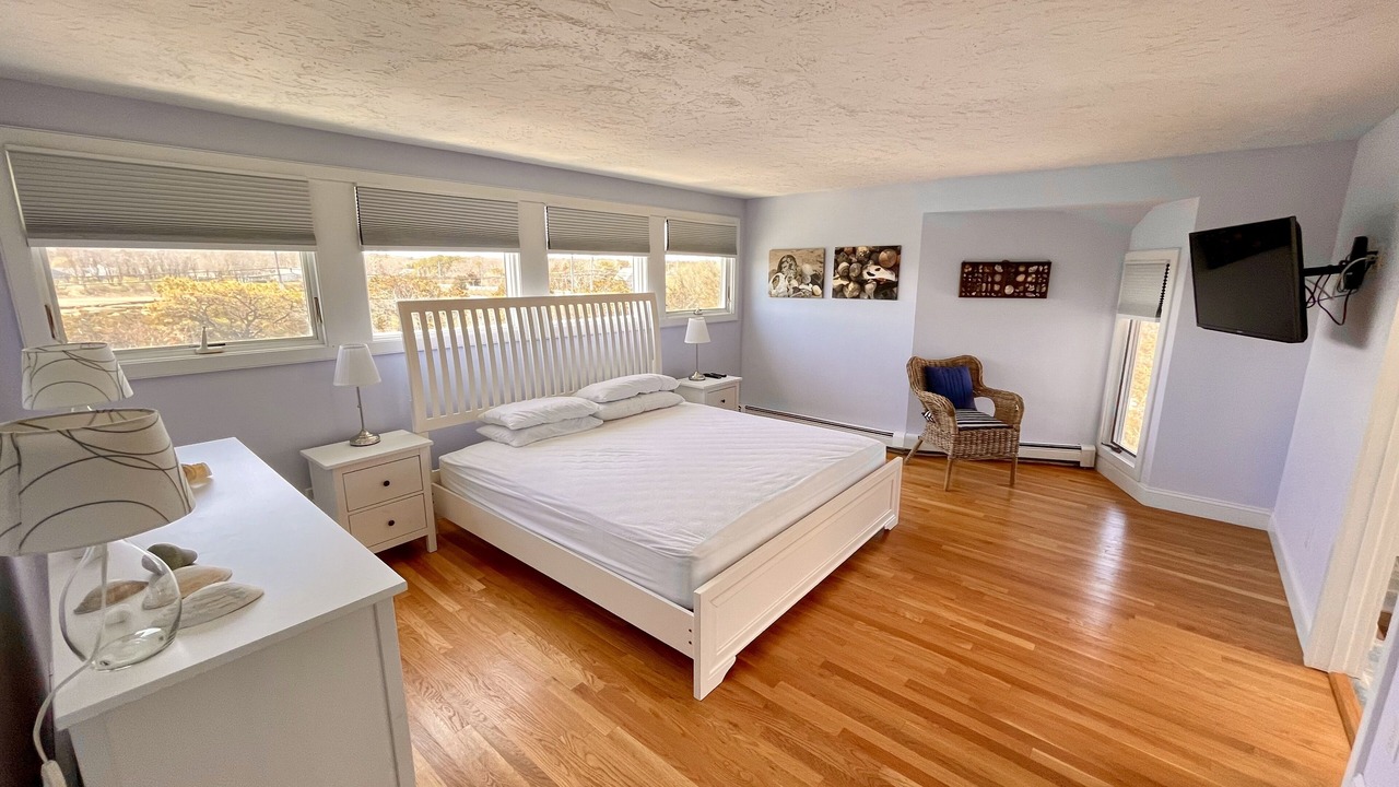 Photo of Bedroom in East Sandwich