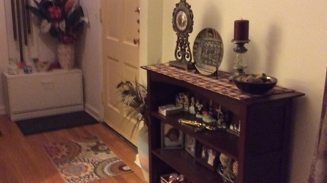 Photo of Others in Holliswood