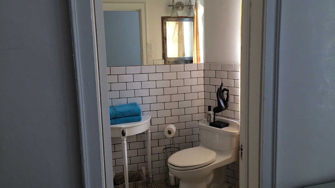 Photo of Bathroom in Burns Square