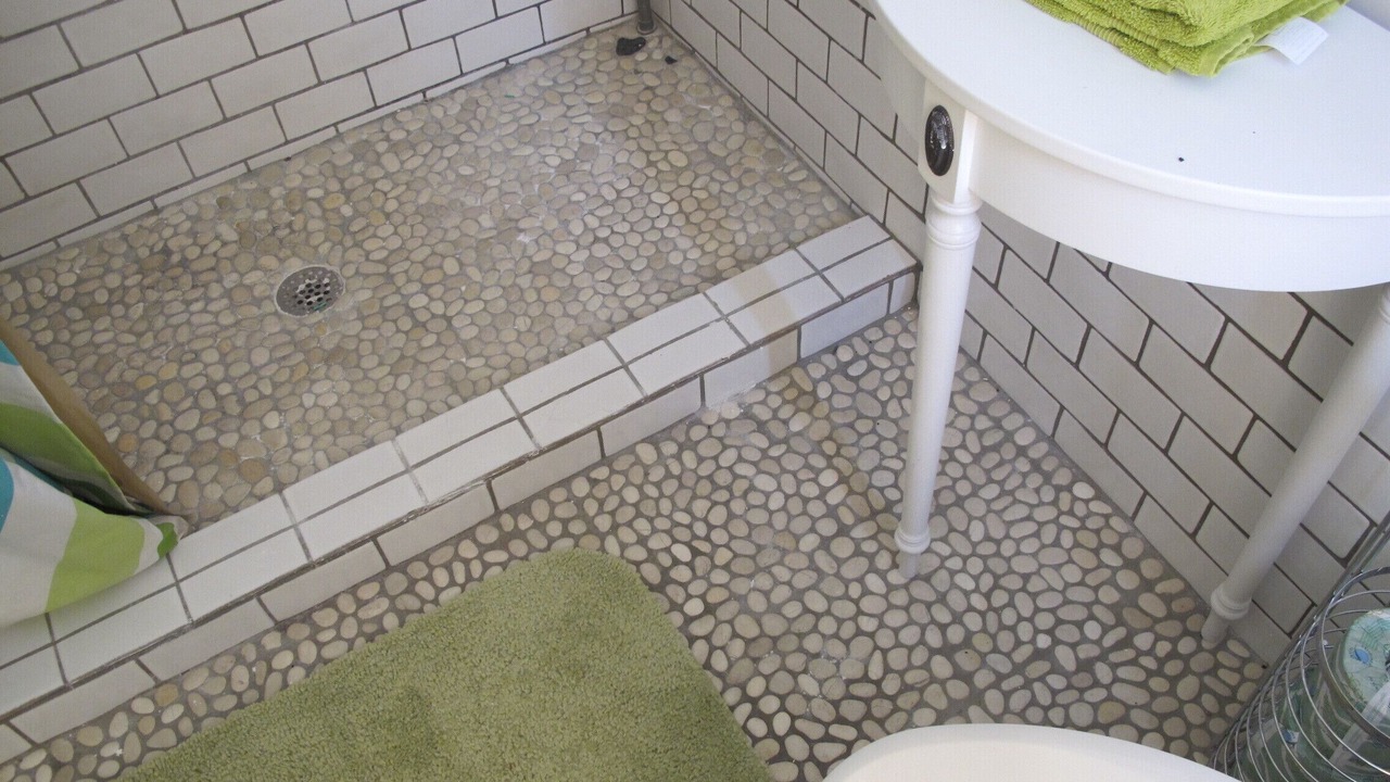 Photo of Bathroom in Burns Square