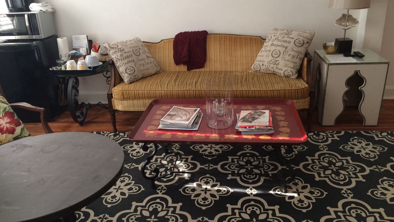 Photo of Livingroom in Burns Square