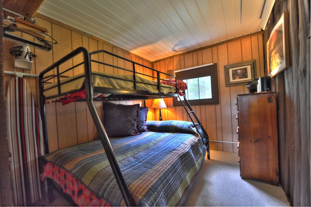 Photo of Bedroom in Winter