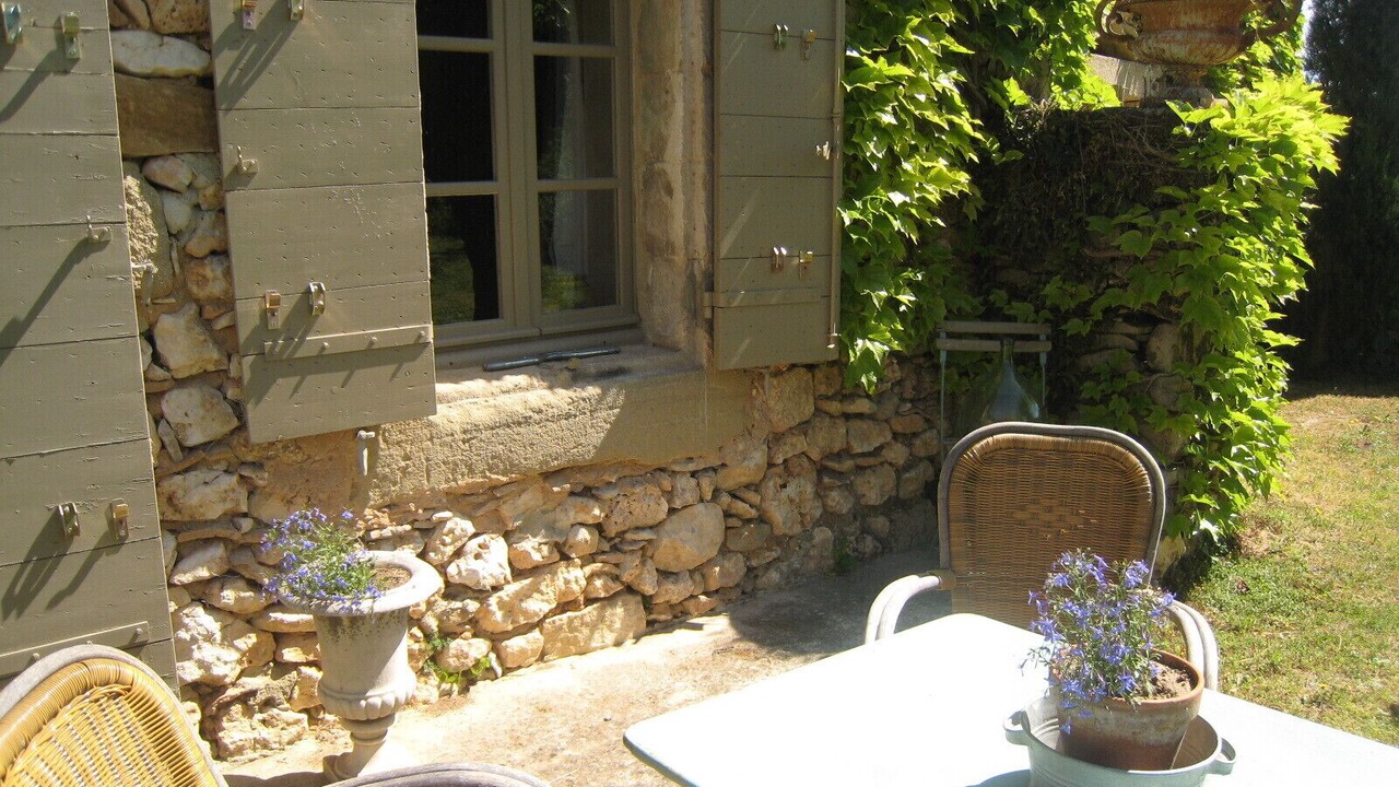 Photo of Patio Balcony in La Capelle-et-Masmolene