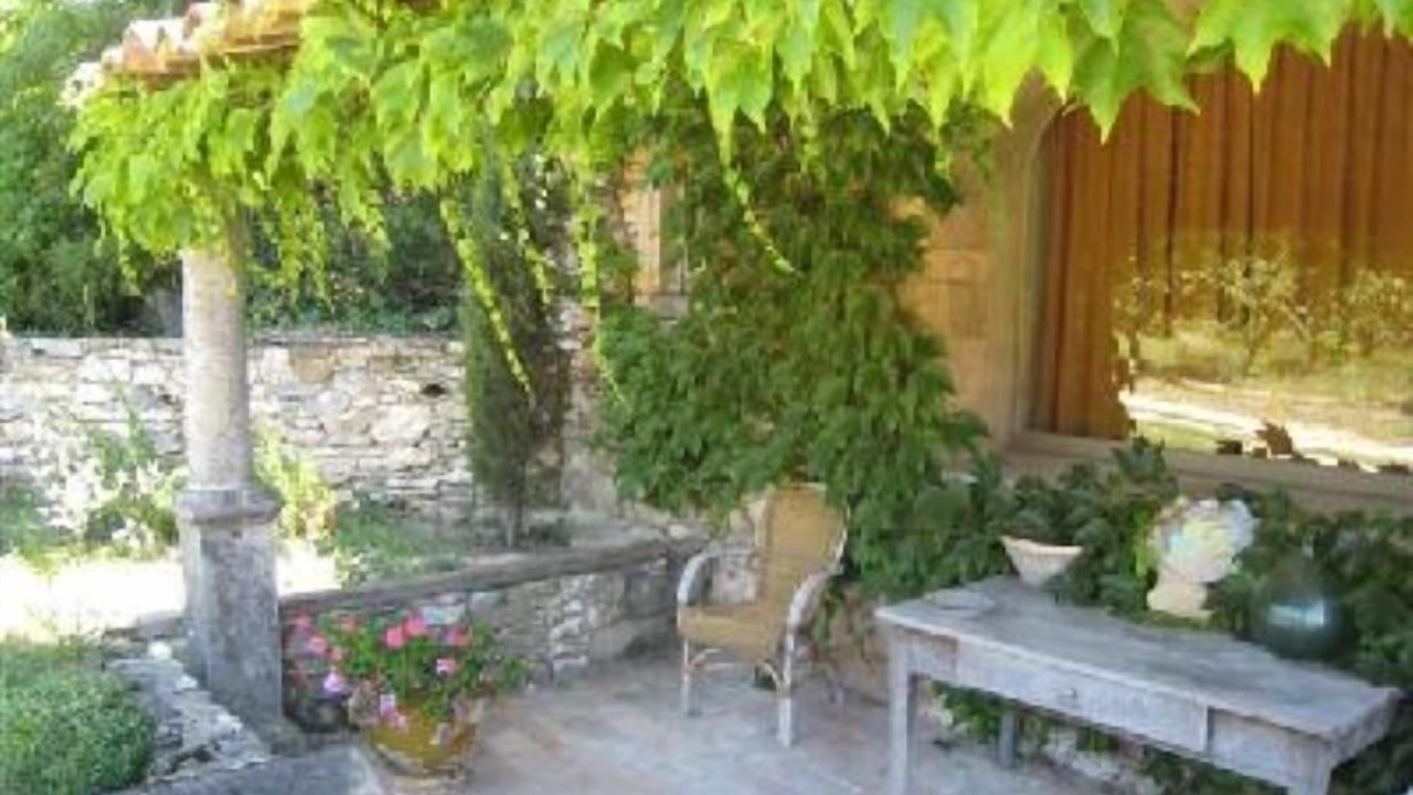 Photo of Patio Balcony in La Capelle-et-Masmolene