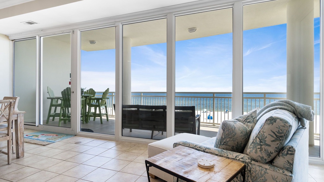 Photo of Livingroom in Ono Island