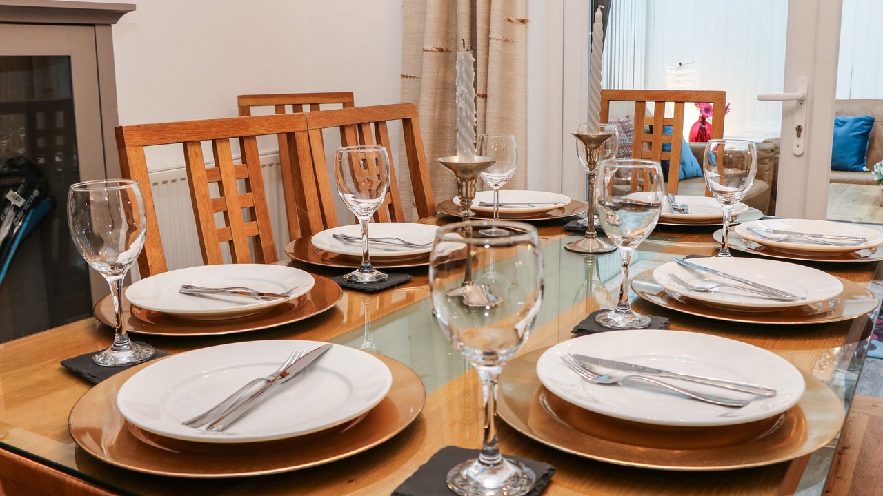 Photo of Others in Padfield