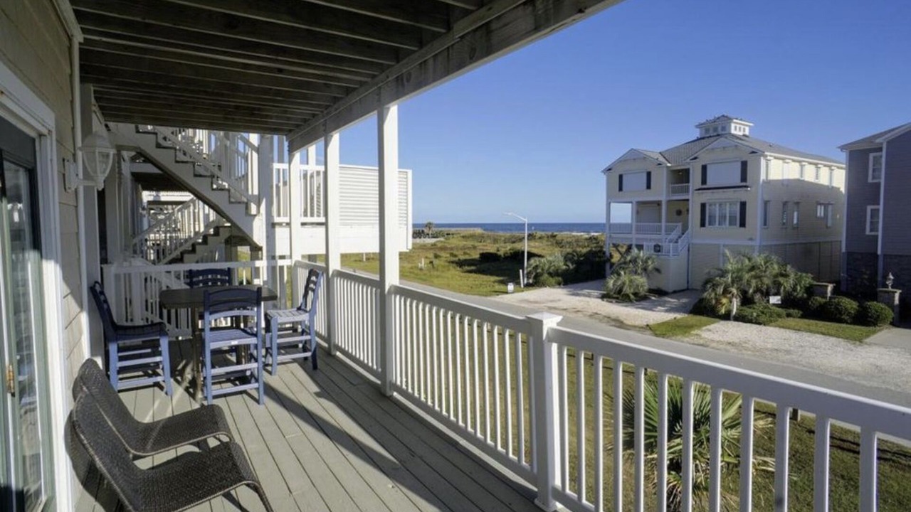Photo of Patio Balcony in Ocean Isle Beach