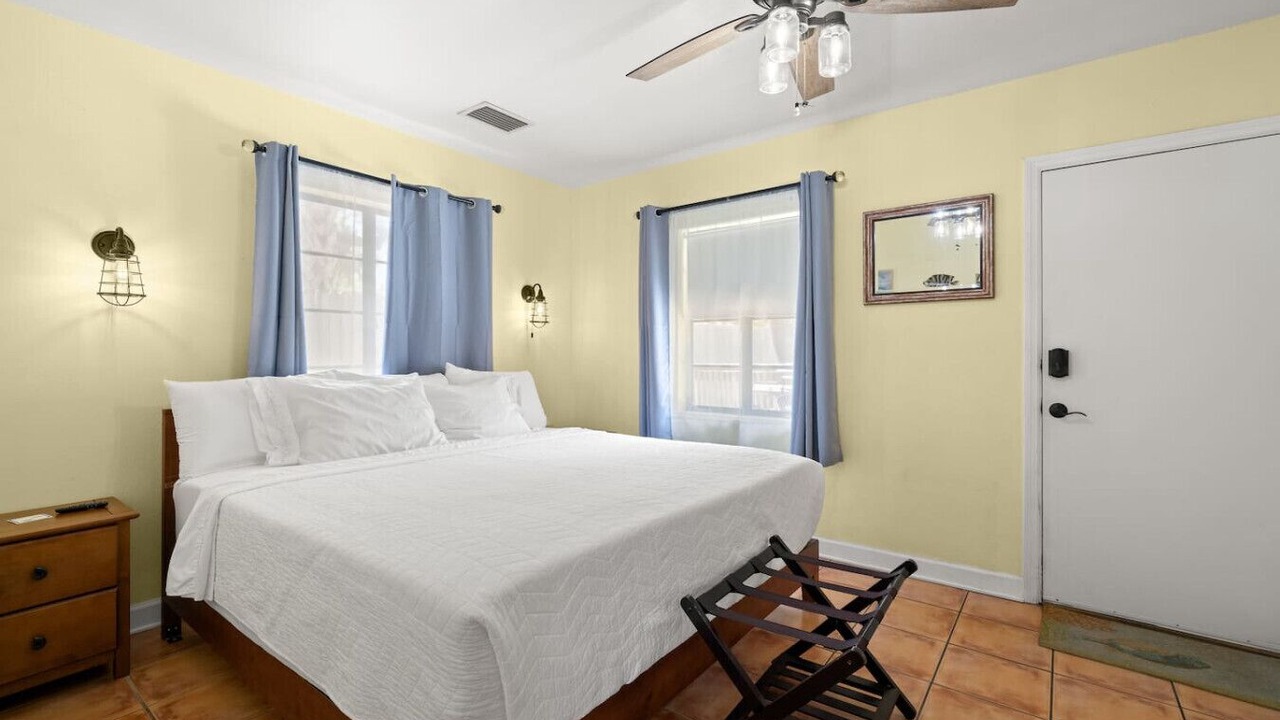 Photo of Bedroom in Bradenton