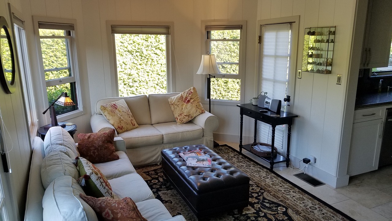 Photo of Livingroom in East San Roque
