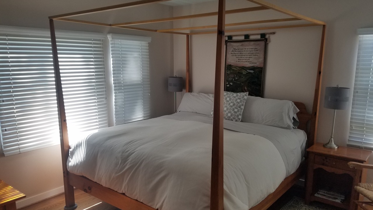 Photo of Bedroom in East San Roque