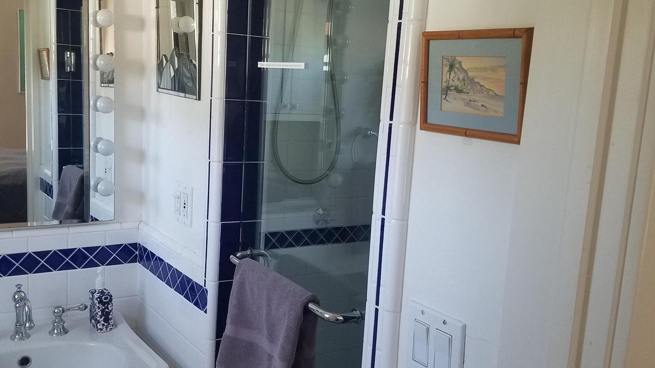 Photo of Bathroom in East San Roque