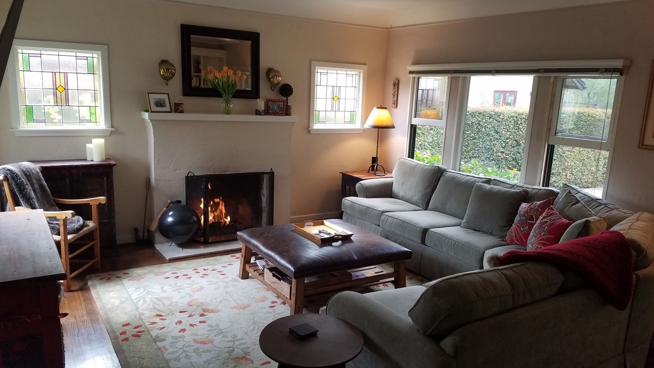 Photo of Livingroom in East San Roque