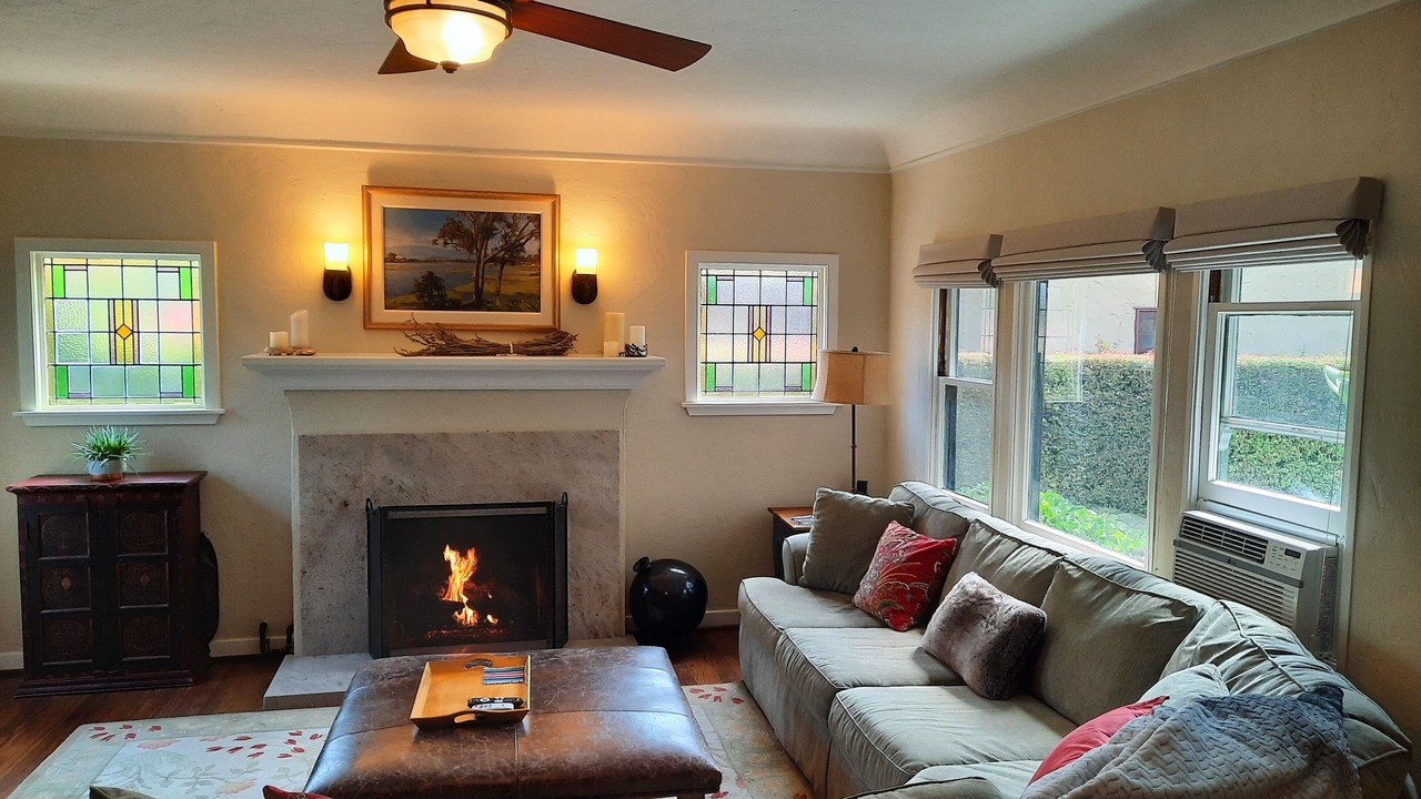 Photo of Livingroom in East San Roque