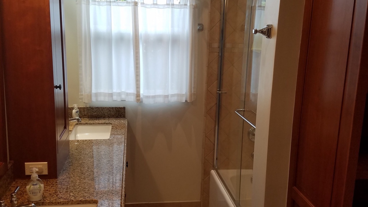 Photo of Bathroom in East San Roque