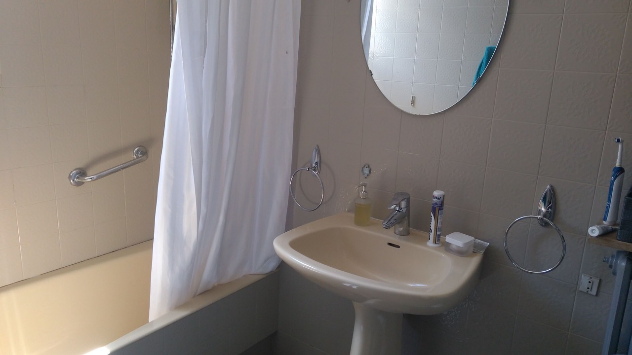 Photo of Bathroom in Saint-Aignan
