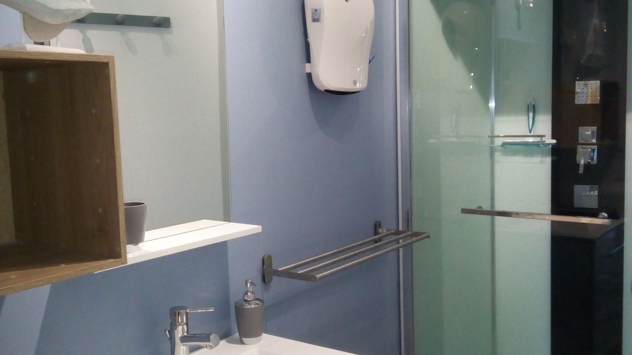 Photo of Bathroom in Saint-Aignan