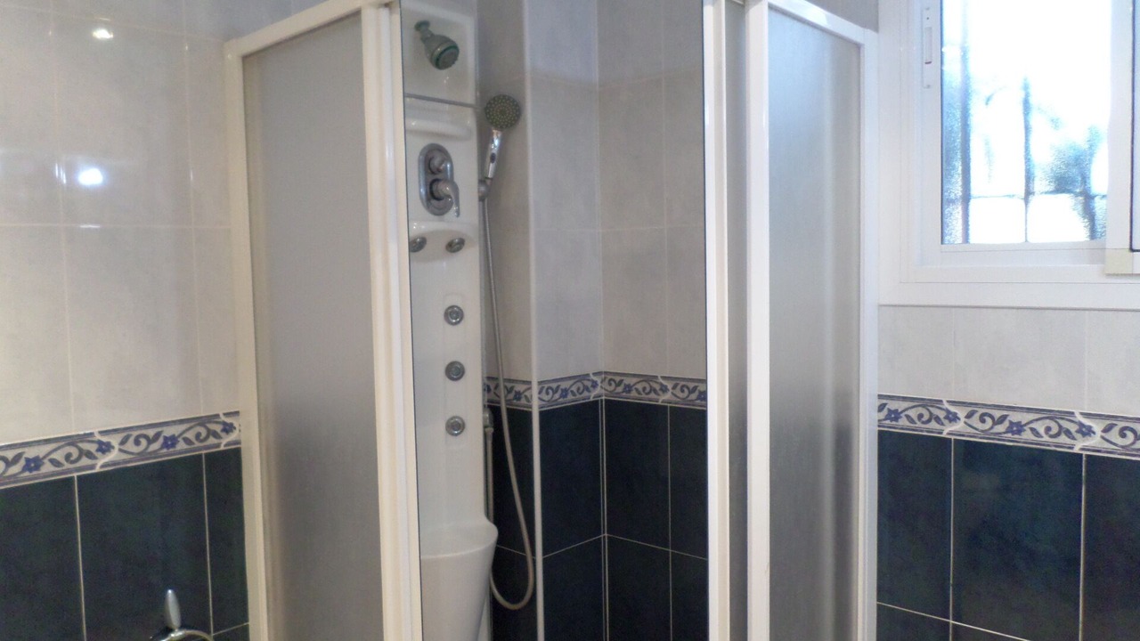 Photo of Bathroom in Oliva