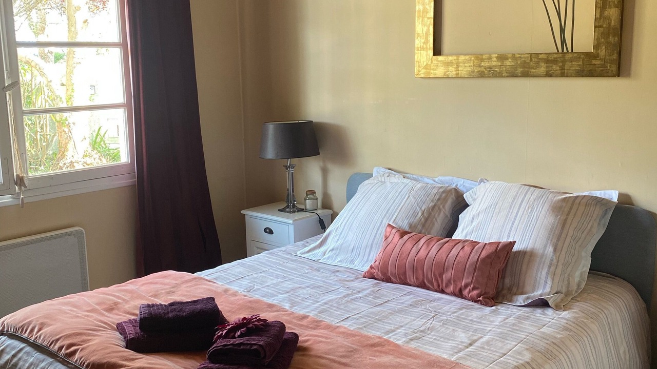 Photo of Bedroom in Saint-Quay-Portrieux