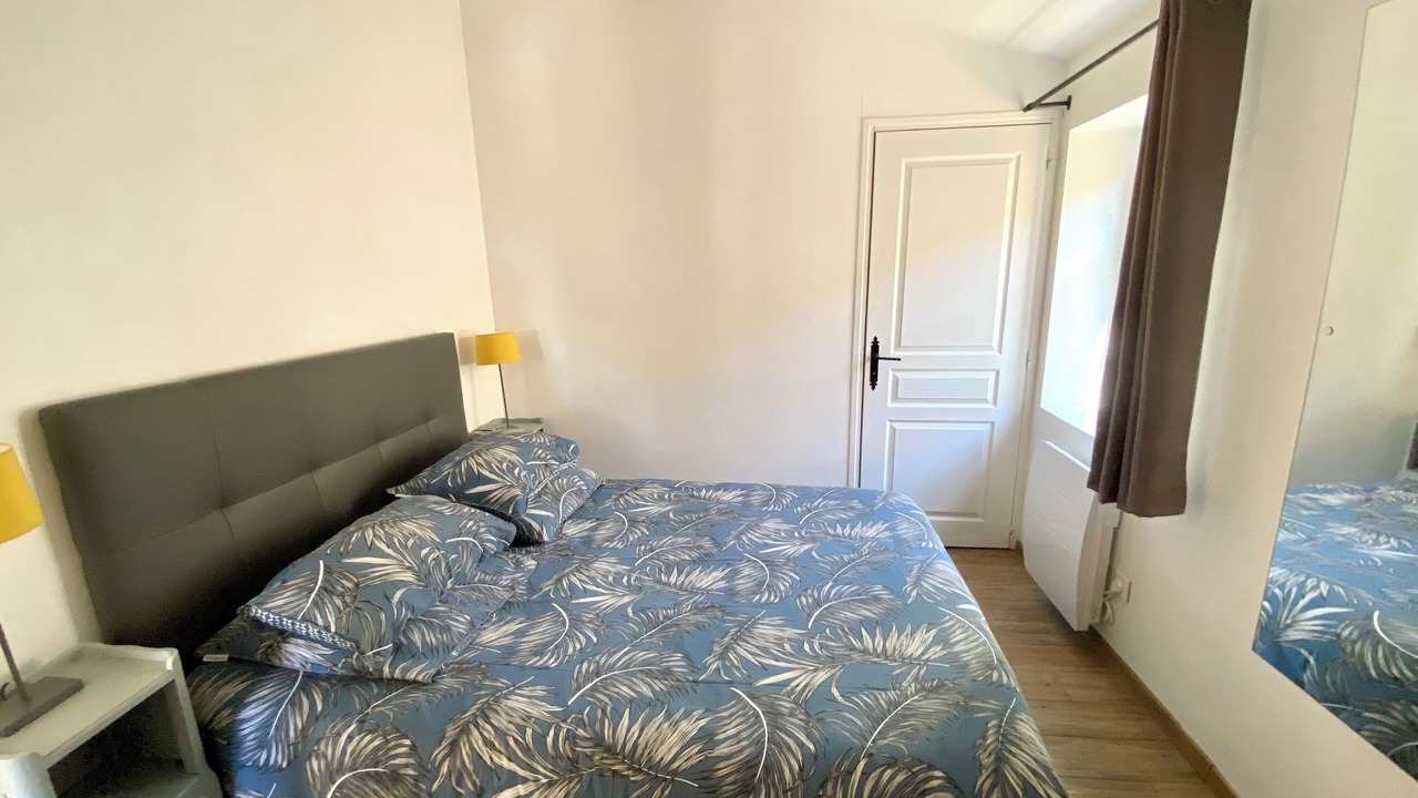 Photo of Bedroom in Historic Centre