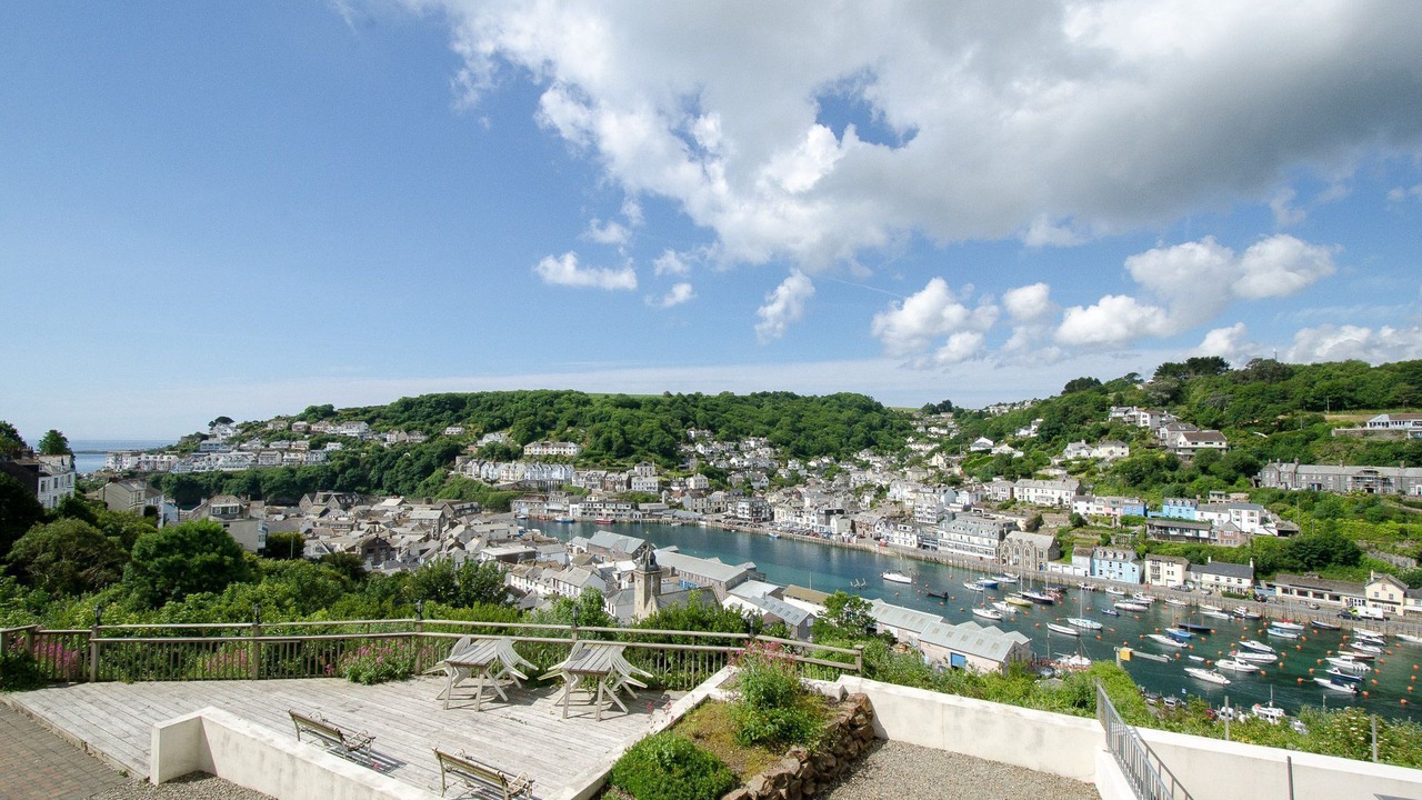 Photo of Patio Balcony in Looe