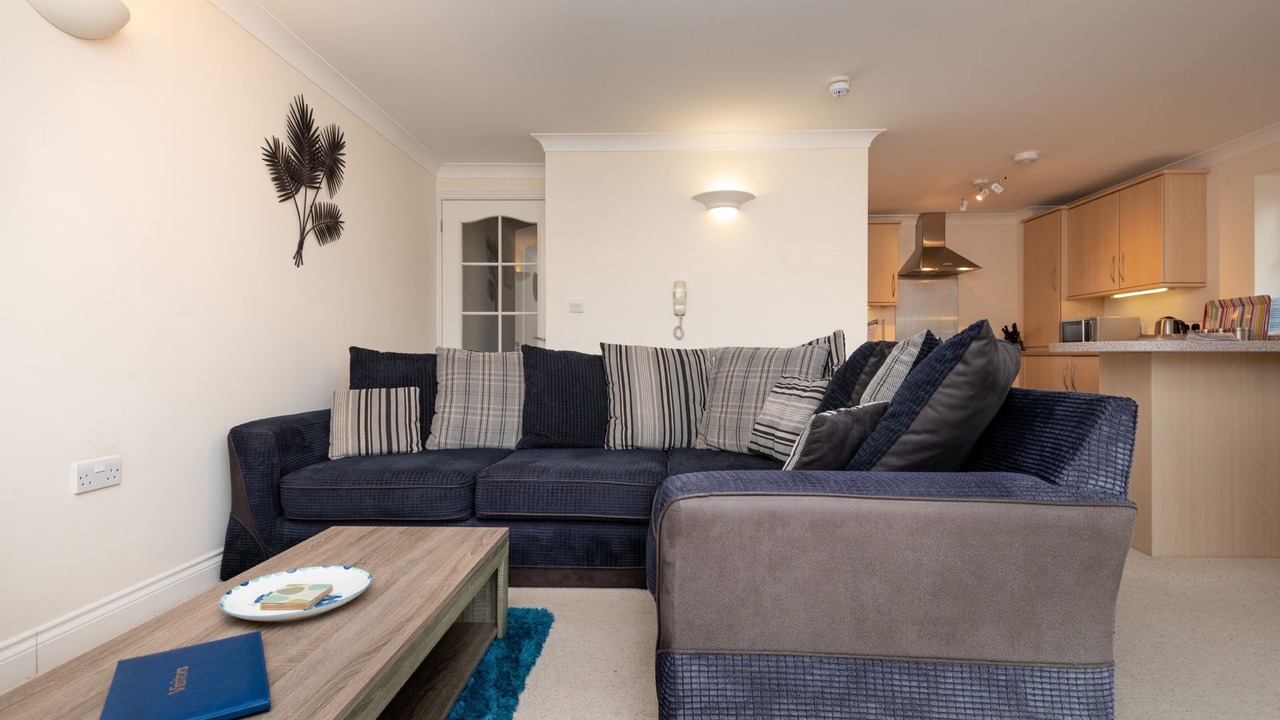 Photo of Livingroom in Looe