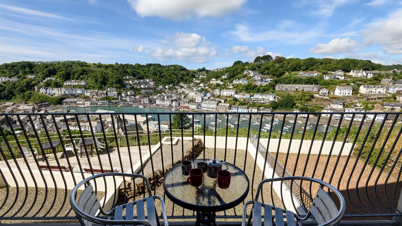 Photo of Outdoor in Looe